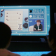 Ke Jie jugando contra AlphaGo. Imagen: AP